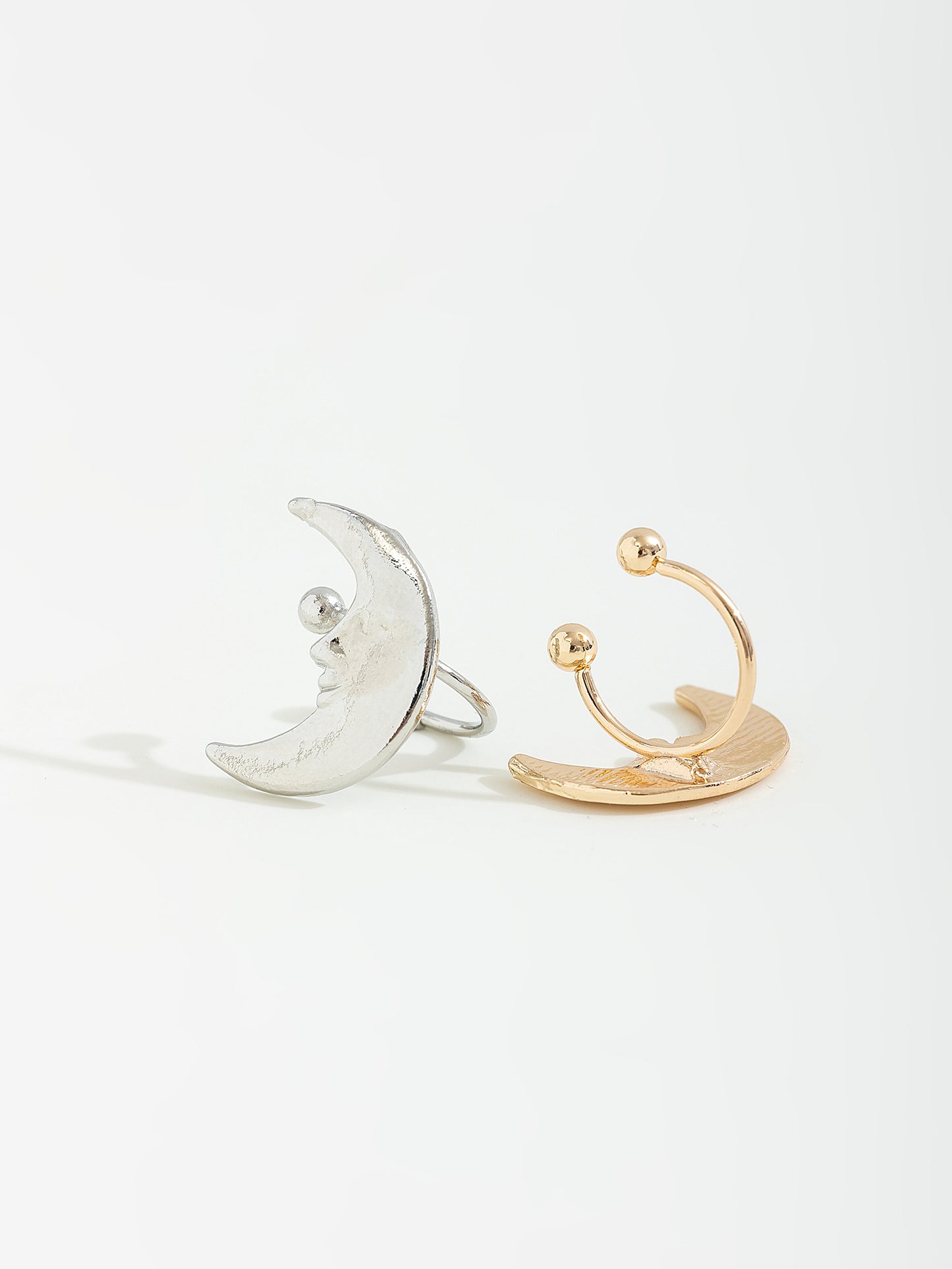 עגיל קליפס ירח