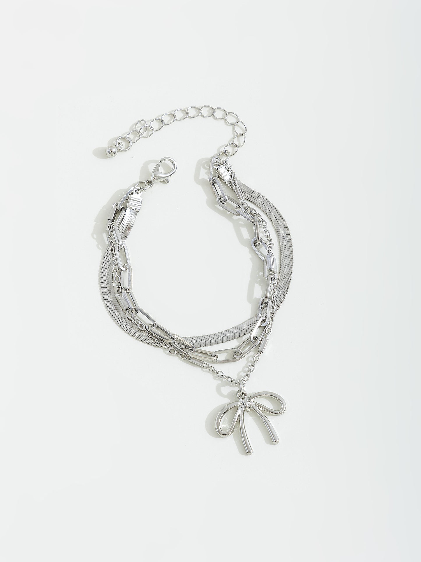 צמיד בשילוב פפיון