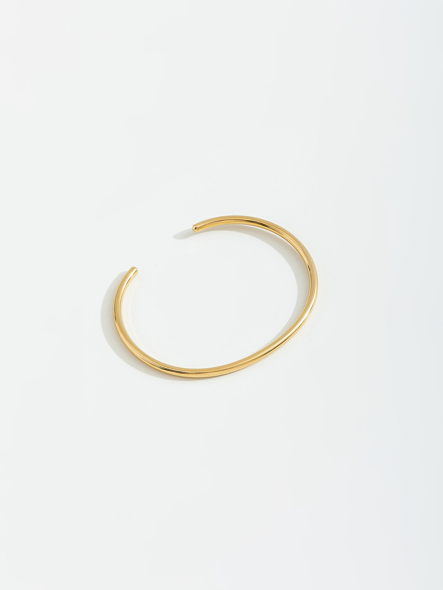 צמיד קשיח פתוח