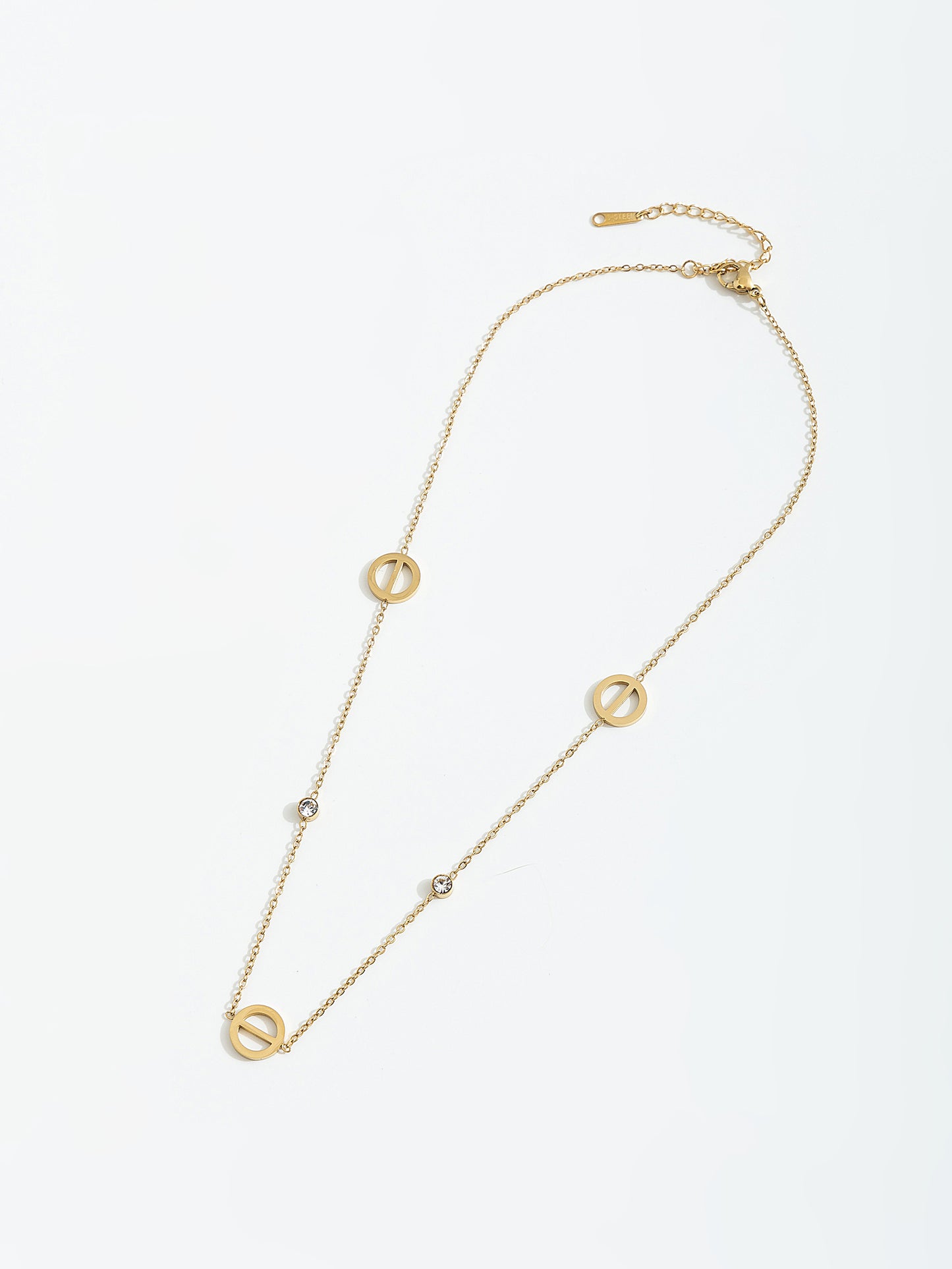 שרשרת בשילוב עיגול