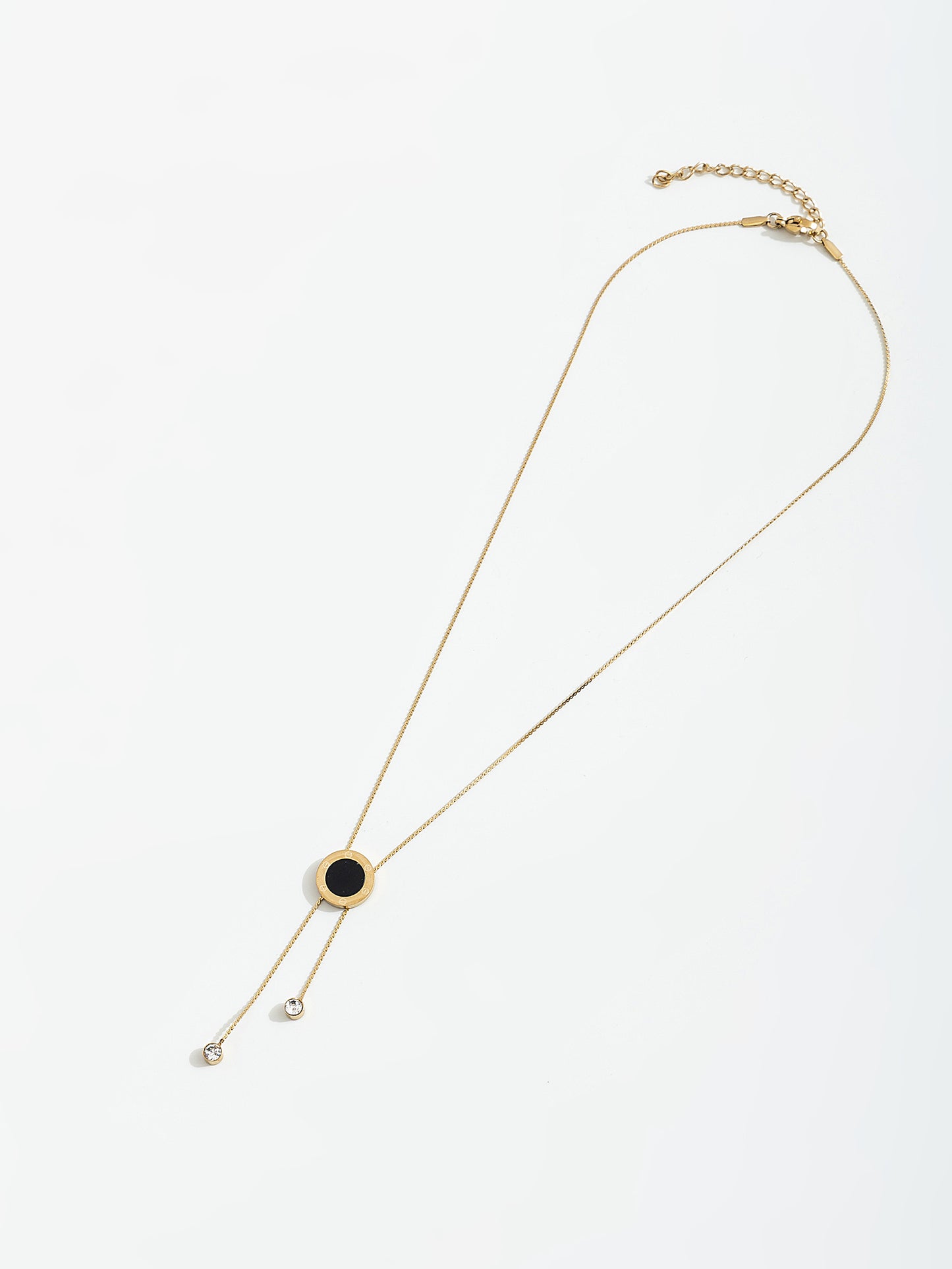 שרשרת עיגול נופלת