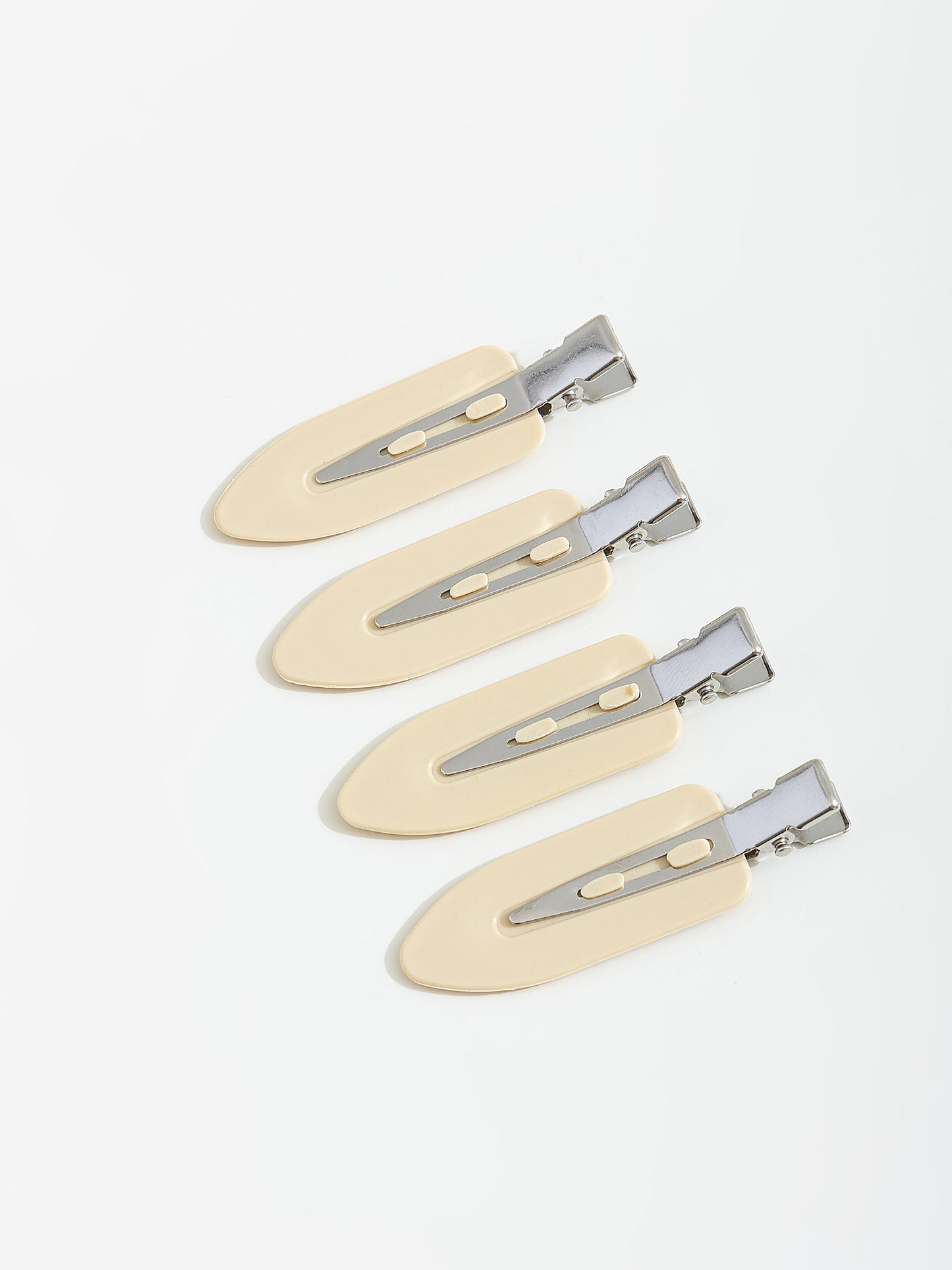 סט 4 סיכות לשיער לאיפור