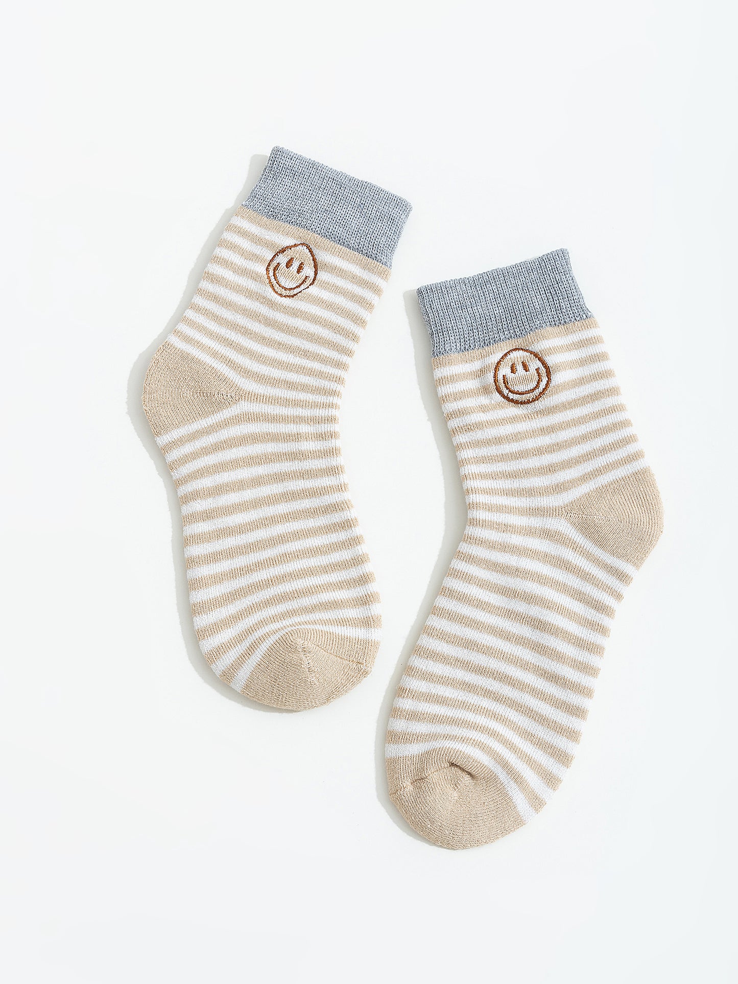 סט גרבי סמיילי