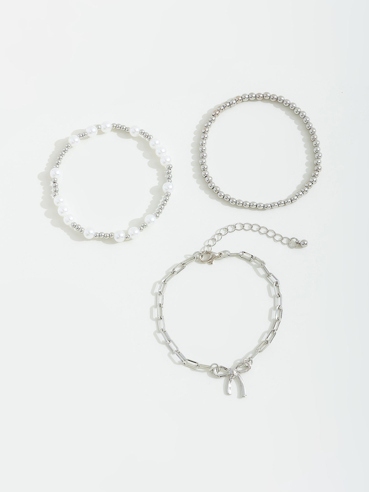 סט צמידים בשילוב פפיון