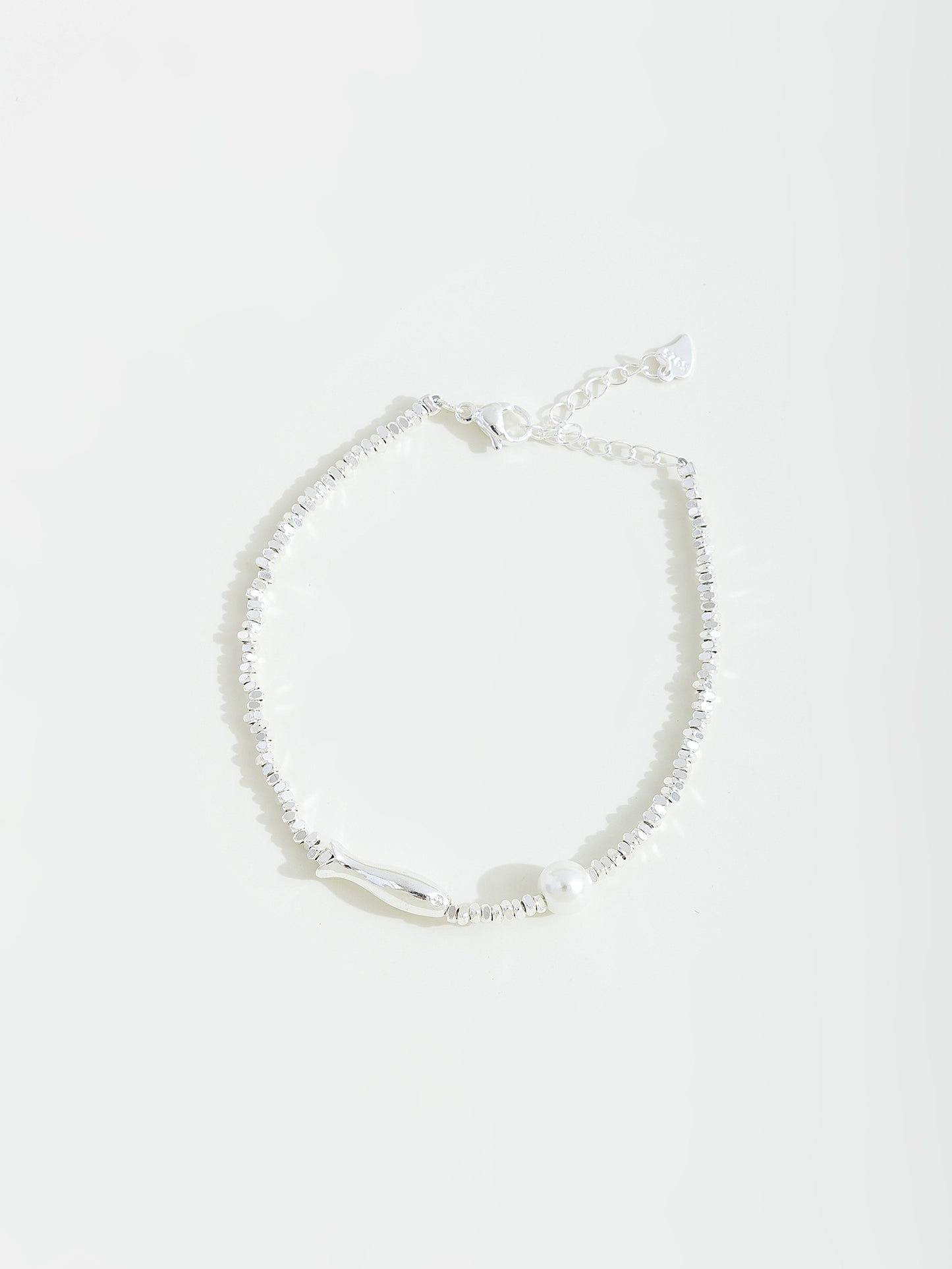 צמיד חרוזים דג