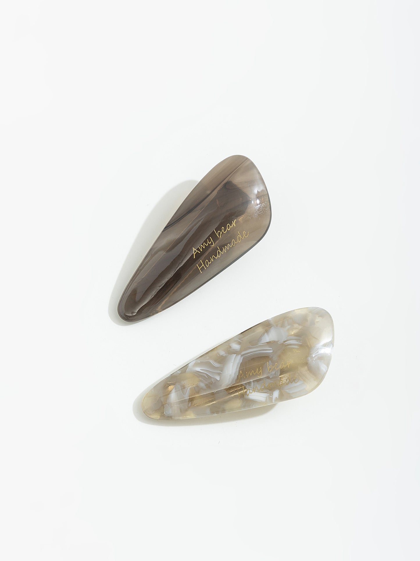 זוג סיכות לשיער