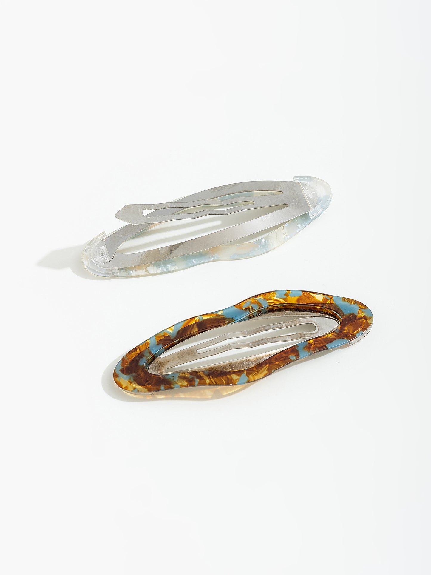 זוג סיכות לשיער