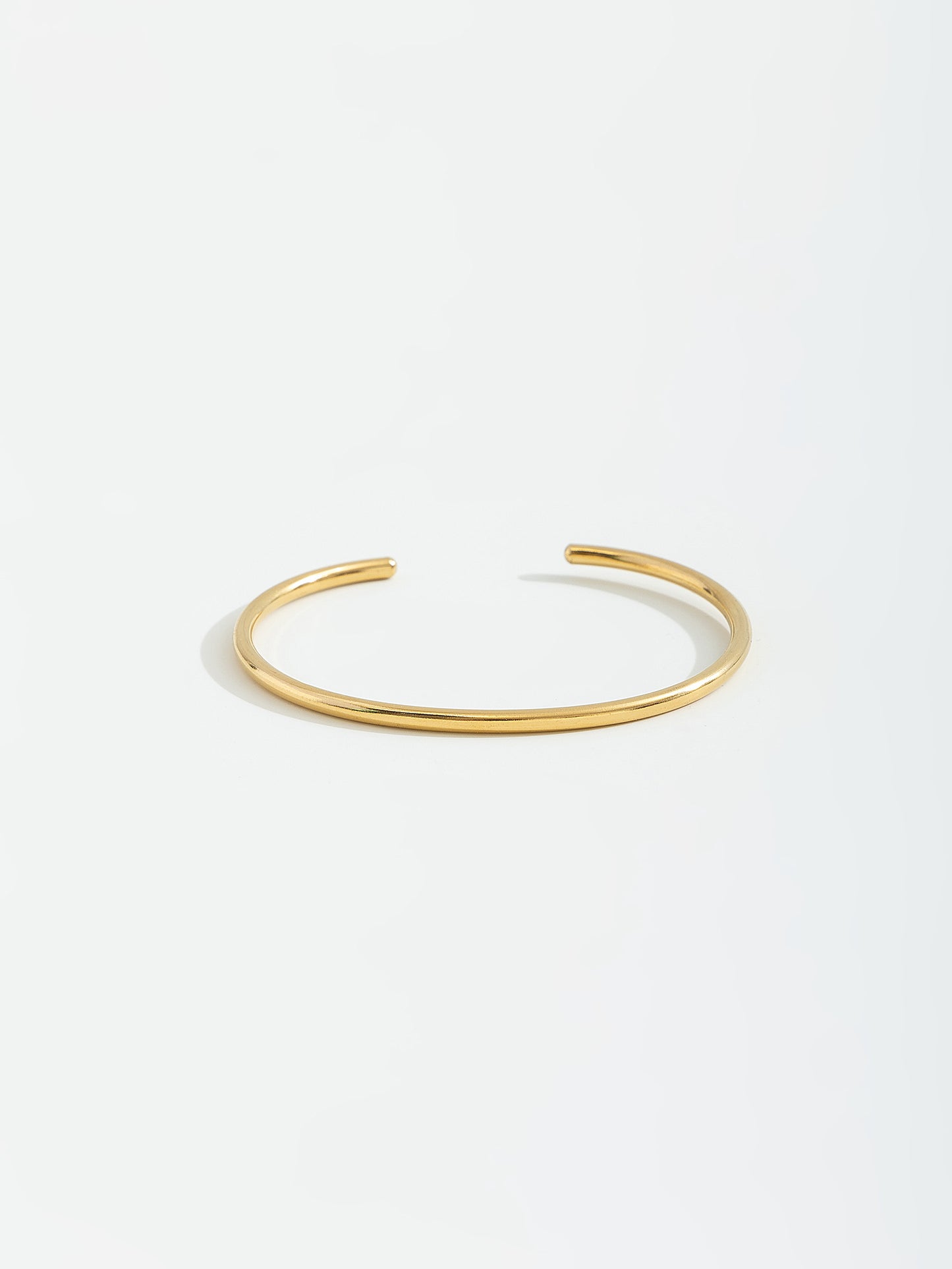 צמיד קשיח פתוח