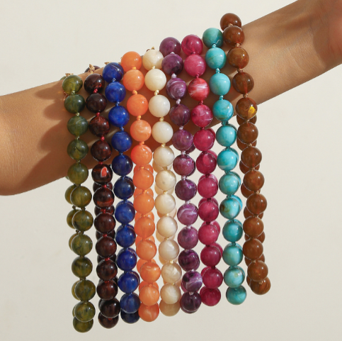 שרשרת אבנים גדולות